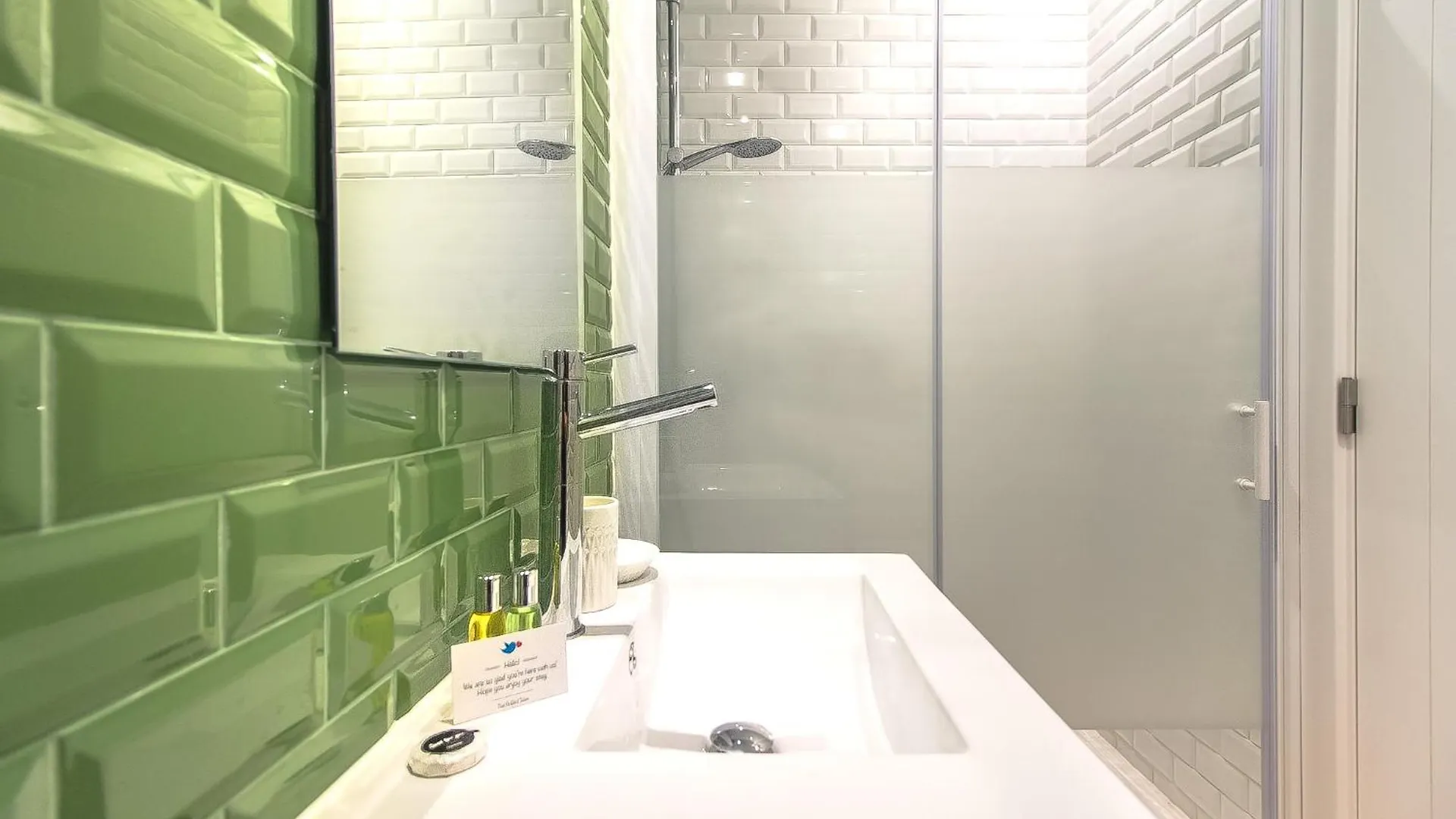 Santos Green Apartment Lisbon